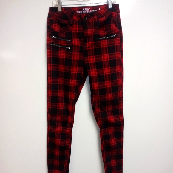 Hi-Rise Super Skinny Red And Black Plaid Jeans Sz 5 - Picture 1 of 6